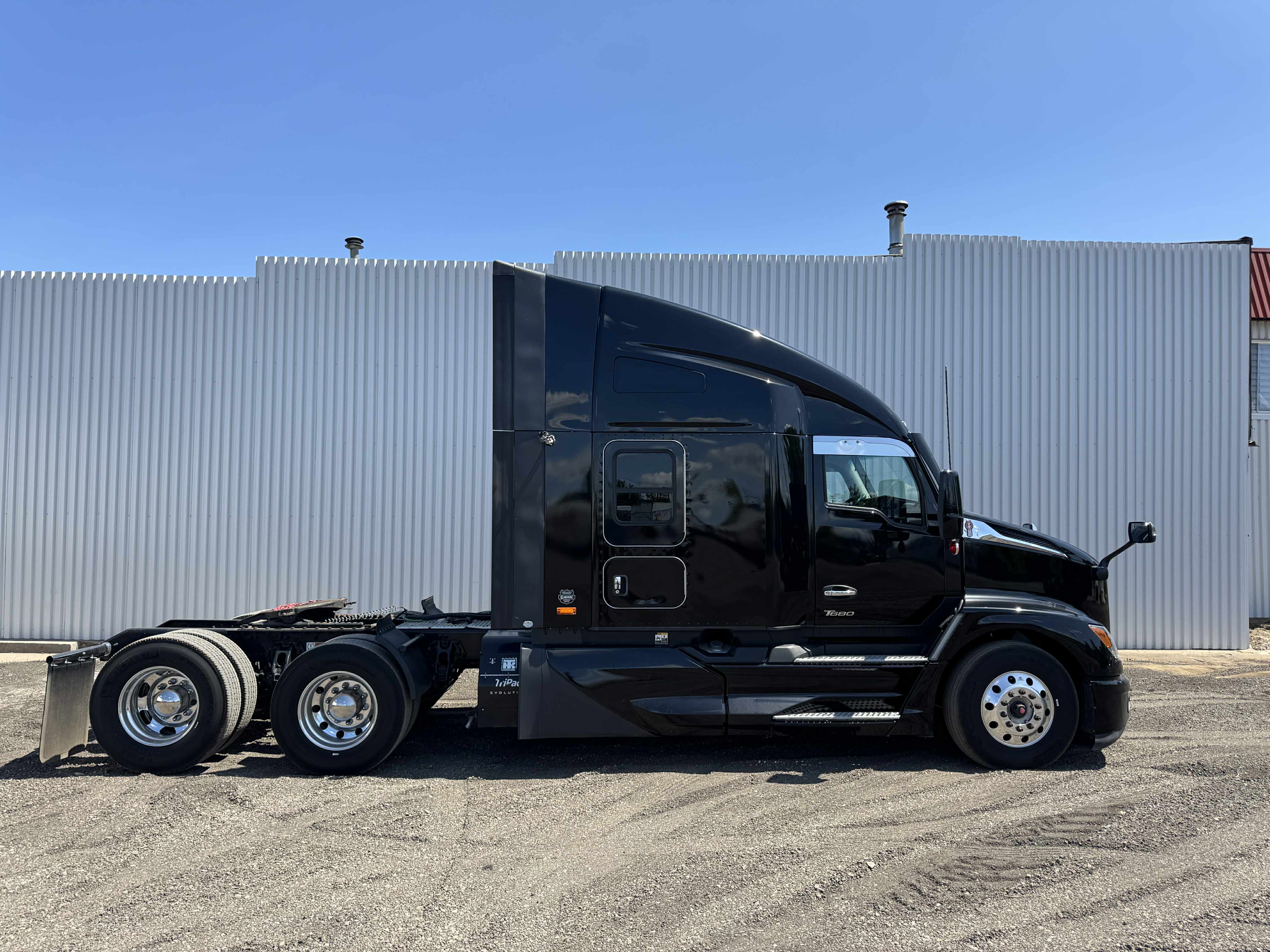 2022 Kenworth T680 6