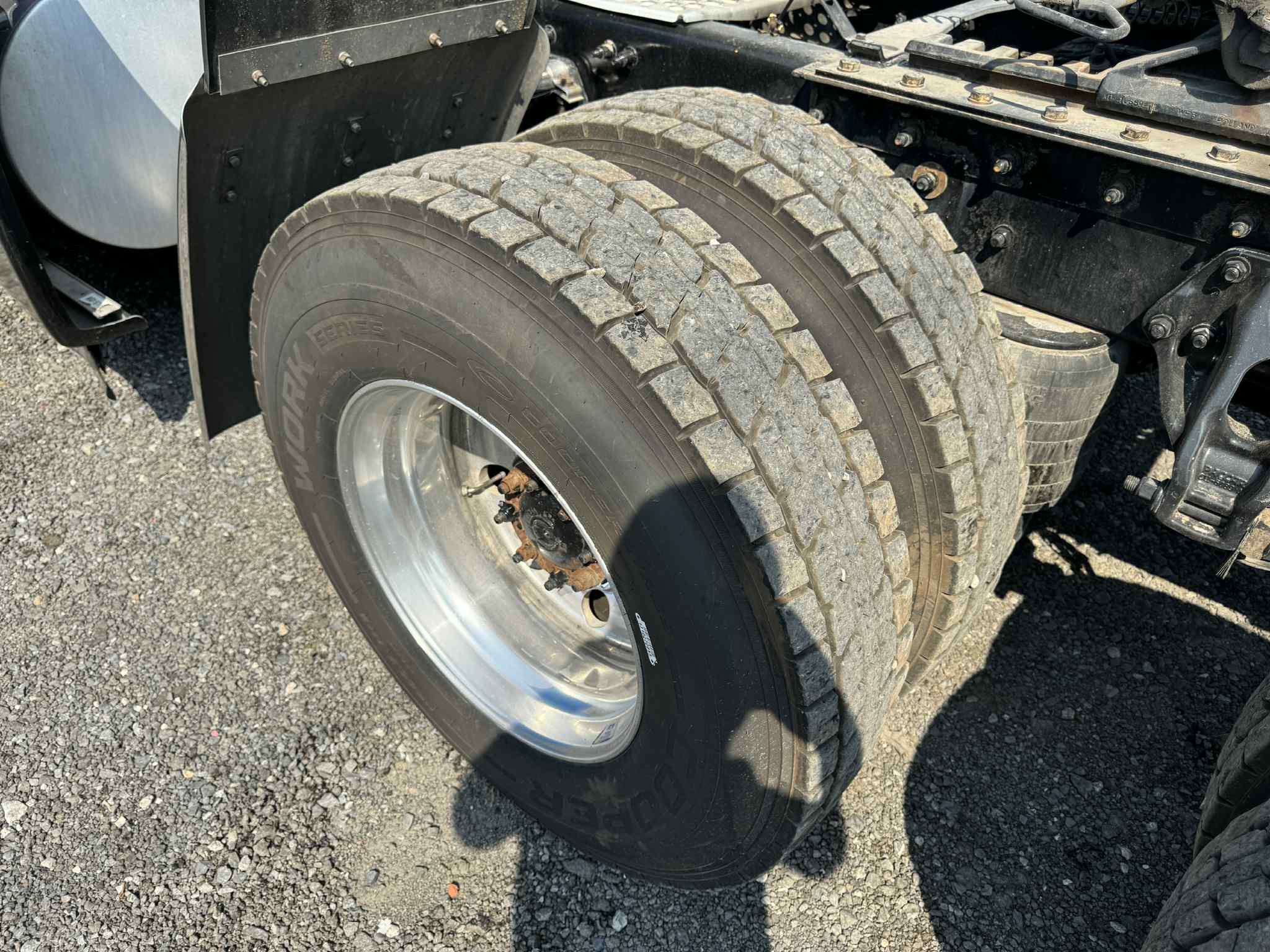 2022 Kenworth T680 12