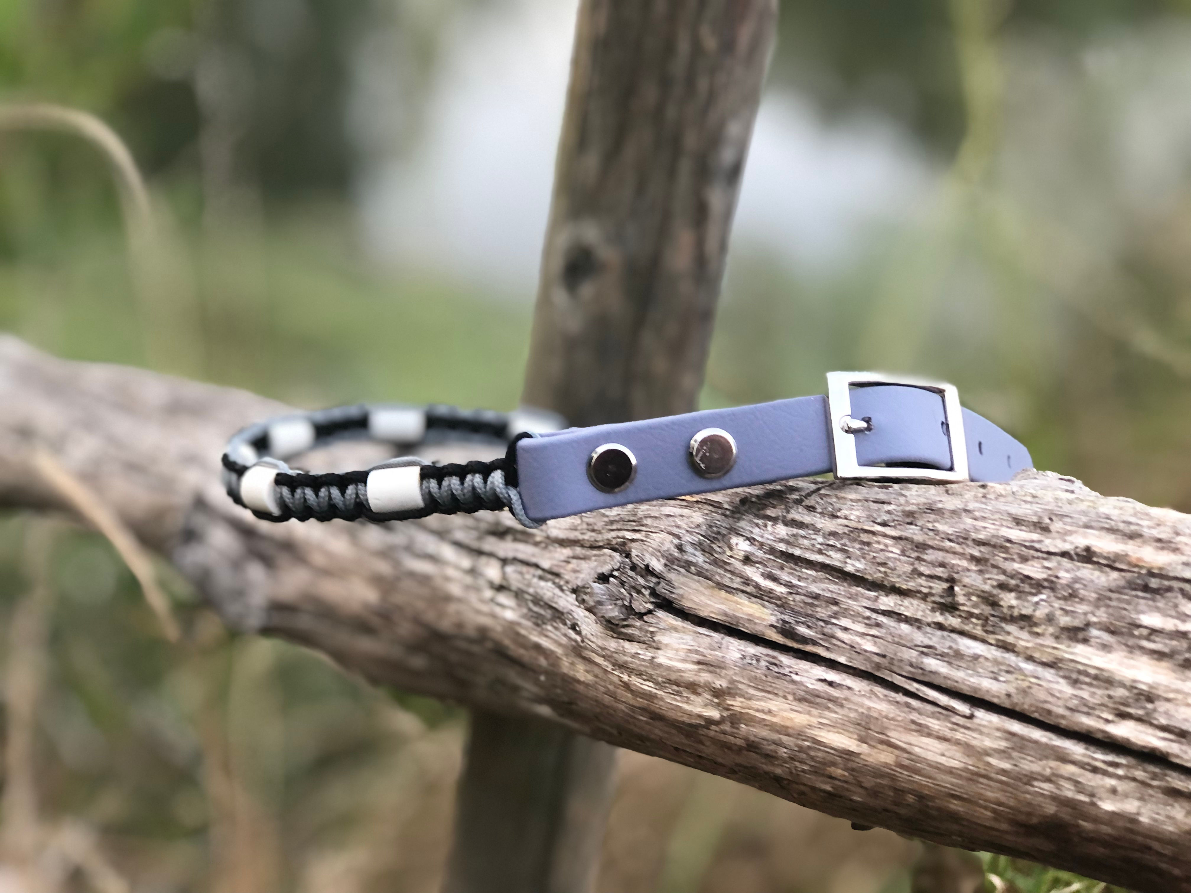 Collier  anti tiques naturel avec perles céramiques EM, biothane et par