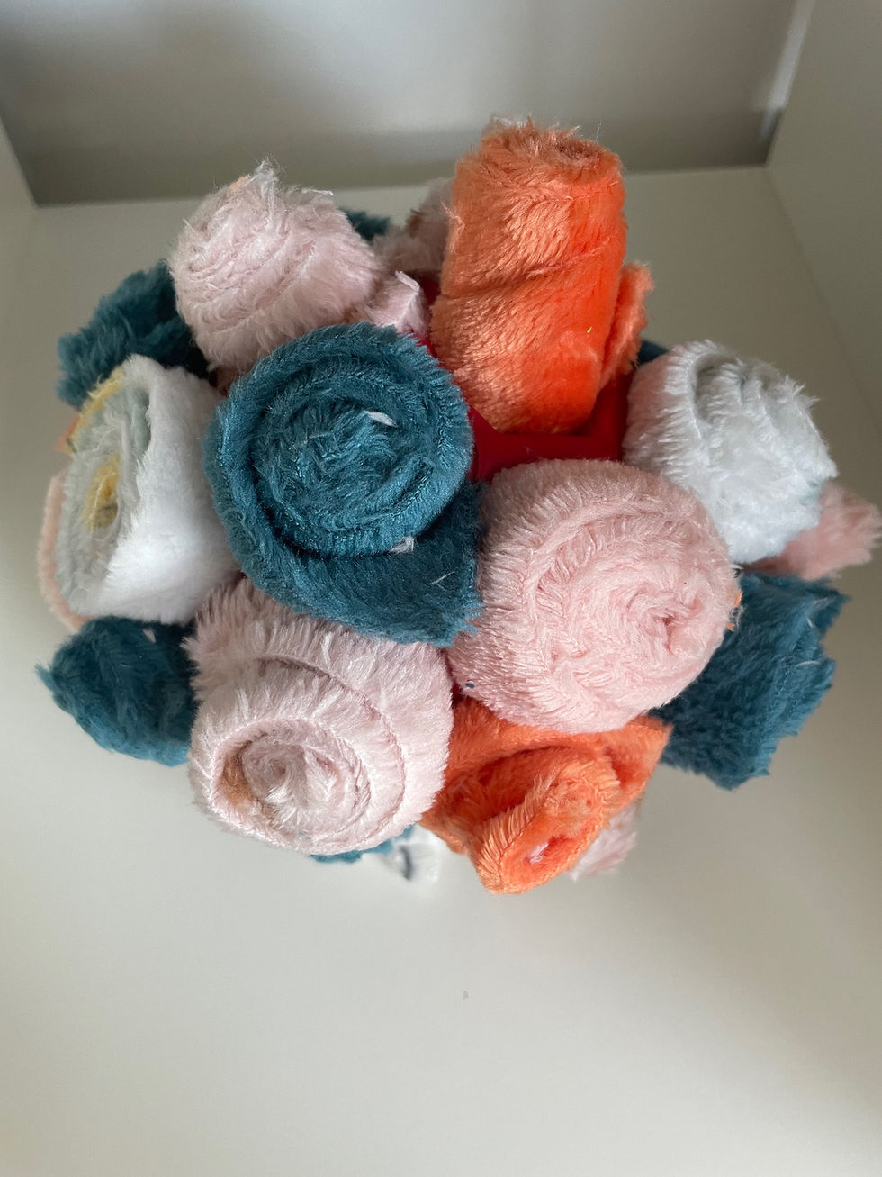 Miniature : Balle de fouille Orange, Rose, Bleu et Gris  sur HollERoller Rouge