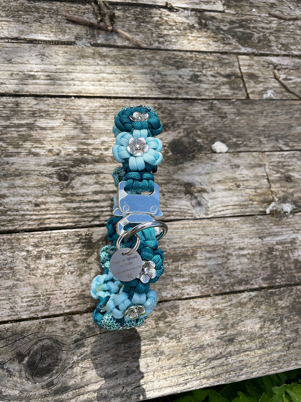 Miniature : Collier en paracorde  flower power bleu clair, bleu teal et topical