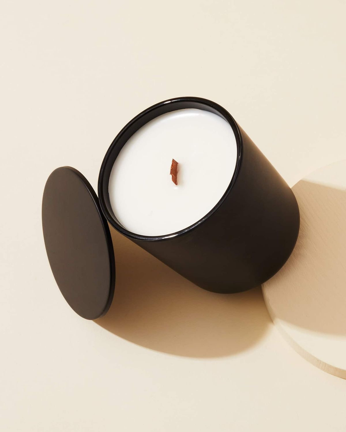 Glossy jar scented candles
