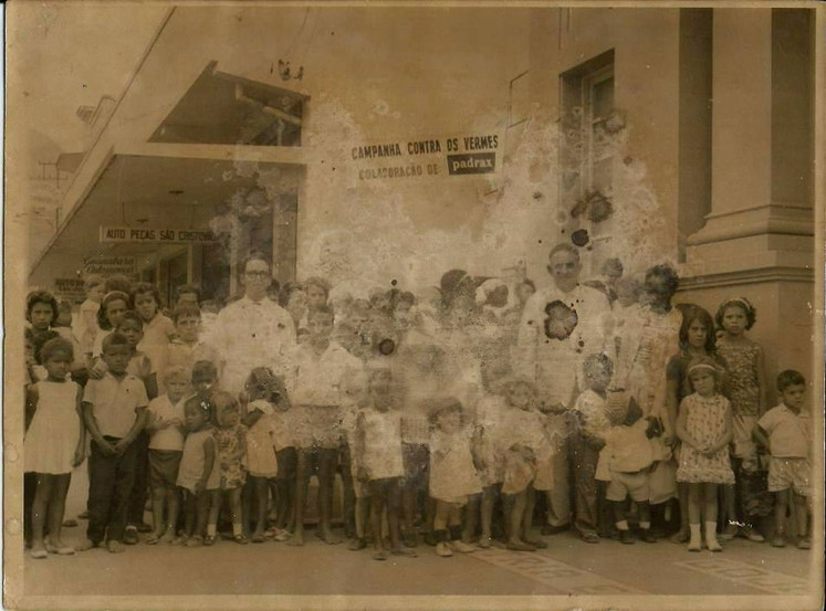 Ações de auxílio a pessoas carentes