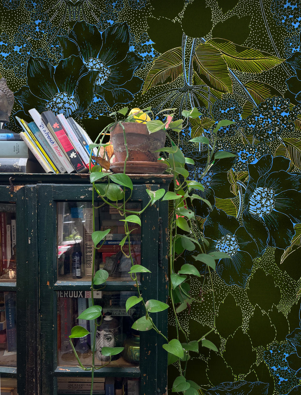 Thumbnail: Floral Eclipse