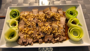 蒜泥白肉 Garlic Pork