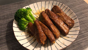 蜜汁肋排 Braised Ribs