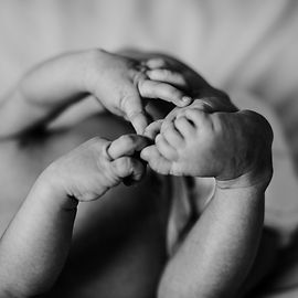 4 month old milestone photograph by Tiffany Edwards, Newborn and Children's Photography Specialist