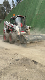 #AttachmentsExperts Sales Department I Mazio Attachments LLC headquarters: +1 561 766 0899 w: www.mazio.us e:sales@mazio.us a: Port St Lucie, FL 34952, USA Ventas I Mazio Colombia SAS Teléfonos: 318 458 9736 w: www.mazio.co e: colombia@mazio.it a: Carrera 20 #18-28 LC 17, Retiro, Antioquia. WhatsApp 3184589736 #pickupbroom #pickupsweeper #sslbroom #skidsteerbroom #ctlbroom #barredorabobcat #barredoraminicargador #barredoraretropala #barredoras #barredorarecolectora #bobcatbroom #catbroom Skid steer attachments Asphalt mini Paver Pick Up Broom Grinder Screening Concrete Grader Backhoe Snowblower rock breaker hydraulic backhoe pallet forks mulcher head auger steel tracks angled broom Dozer Grader Cold Planer cement mixer bucket excavator hydraulic rock breaker Hydraulic Hammer excavator VibroRipper Vibro Ripper Vibro-hammer excavator hardox bucket front loader hardox bucket long reach boom excavator front loader hydraulic quick coupler hitch piping forks Multifunctional Grabber Clamshell Bucket Rock Grapple Orange Peel Excavator Grapple Grabber Excavator Magnet. Somos Fabricantes de Martillos Hidraulicos, Barredoras, Baldes, Cucharones, Acoples, Horquillas Portapallet, Rápidos, Grapa Forestal, Demoledor, Cribadora, Trituradora, Rodillo Compactador, Brazo Excavador, Fresadora Asfalto, Pavimentadora, Cizalla, Pulpo para Chatarra, Demolicion, Excavación, Excavadora, Magneto, Garras, Brazos Largos, Desbrozador Forestal, Hoyador, Mezclador de Concreto, Niveladora, Vibromartillo, Vibroripper, Pulverizador, Baldes, Desmalezador, Horquillas Porta pallet y mas.