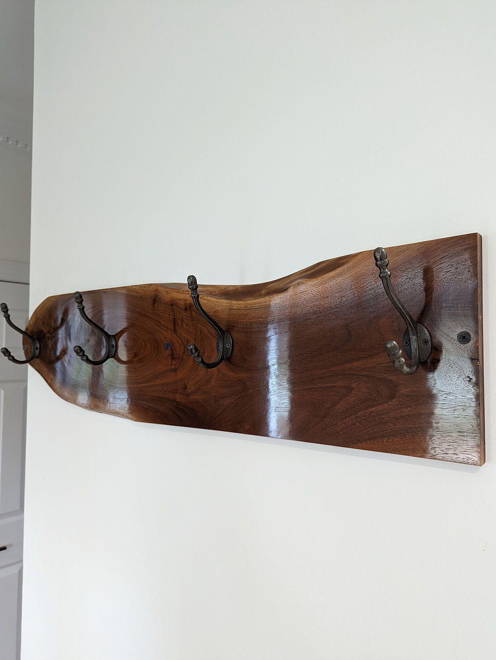 Thumbnail: Coat rack