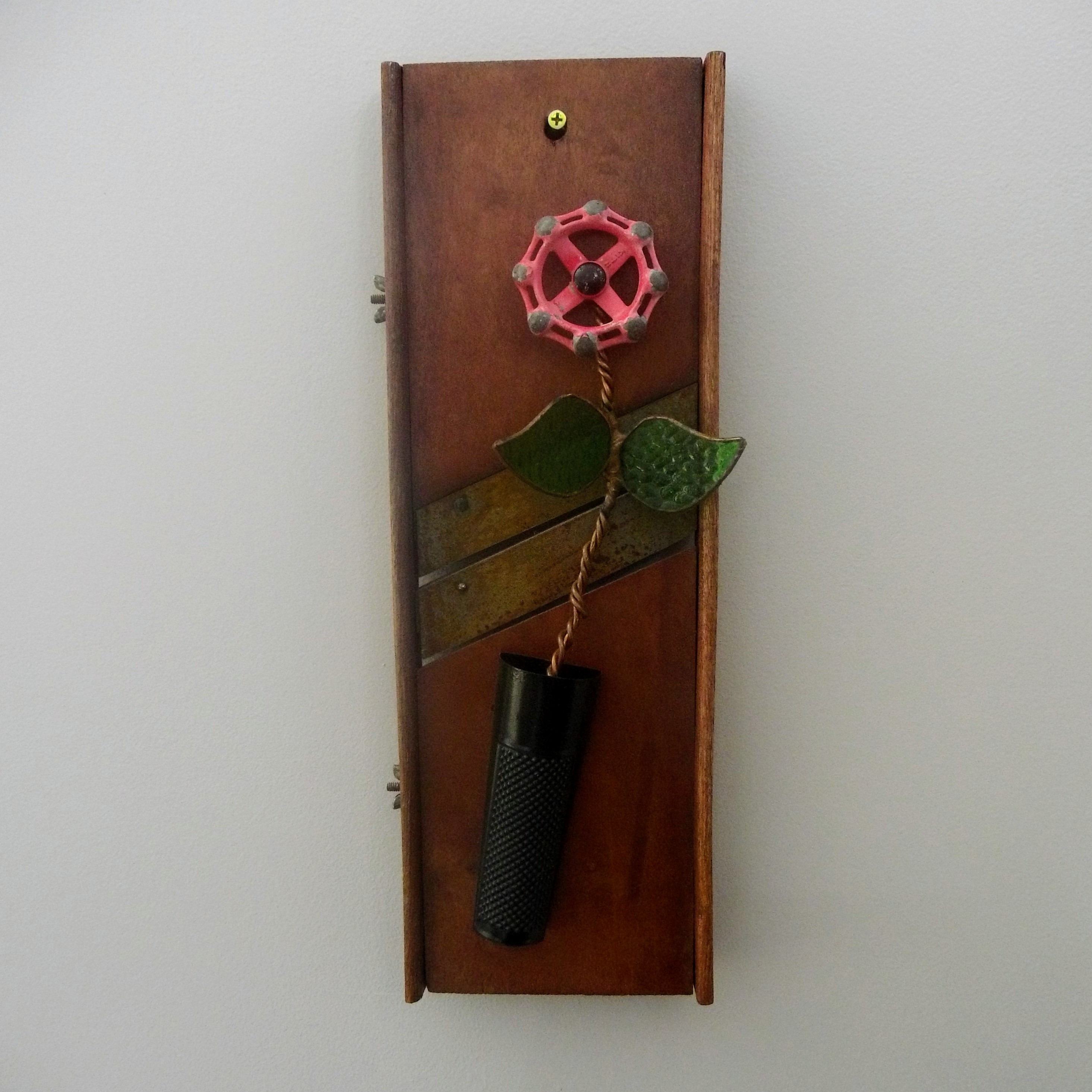 Red Kraut Cutter flower