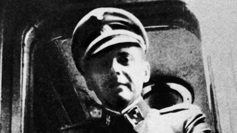 De Zwitserse inlichtingendienst opent na decennia van geheimhouding het dossier over Josef Mengele, de SS-arts van Auschwitz