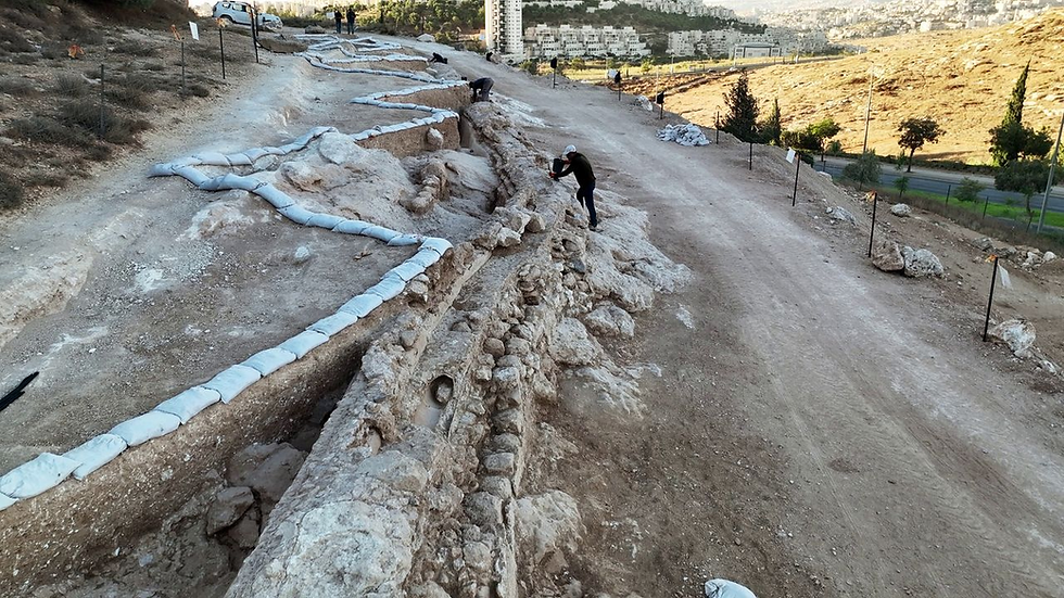 Israel Antiquities Authority: Een lang gedeelte van het 2000 jaar oude lagere aquaduct van Jeruzalem blootgelegd bij archeologische opgravingen nabij Ramat Rachel