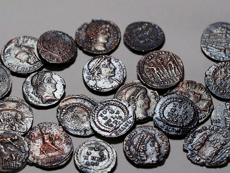 VIDEO: Een zeldzame schat aan munten uit de tijd van de laatste Joodse opstand onder Romeinse heerschappij werd ontdekt in een verborgen systeem in Galilea