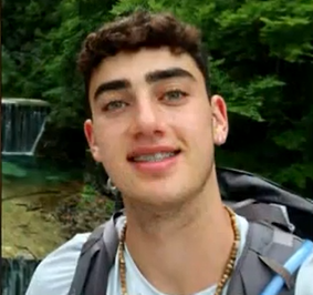 “Het voelde onwerkelijk”: Yuval ontmoette haar partner Ofir, na 54 dagen Hamas gevangenschap