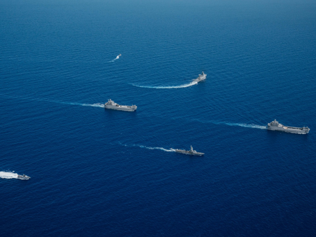 Hij is gearriveerd, het landingsvaartuig INS Komemiyut is in Israël aangekomen