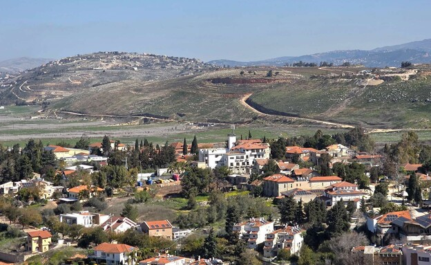 N12News: "Niemand zal zeggen dat de staat hen helpt" en toont het sombere beeld van de situatie en de moeilijke gevoelens van de bewoners