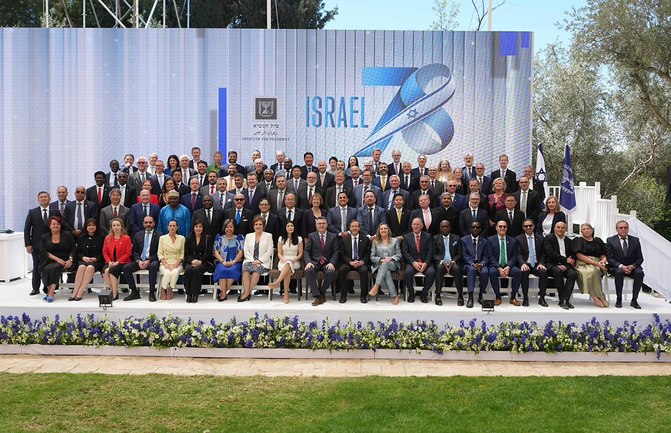 President Herzog organiseert receptie voor ambassadeurs, diplomaten, militaire attachés en geloof leiders ter gelegenheid van Israëls 78e Onafhankelijkheids dag