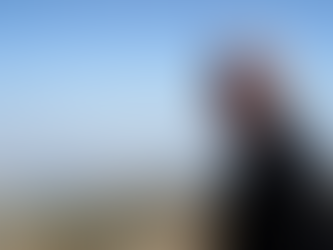 Minister van Defensie Yoav Gallant bezoekt de plek waar wijlen Binyamin Ahimeir, 14, werd vermoord