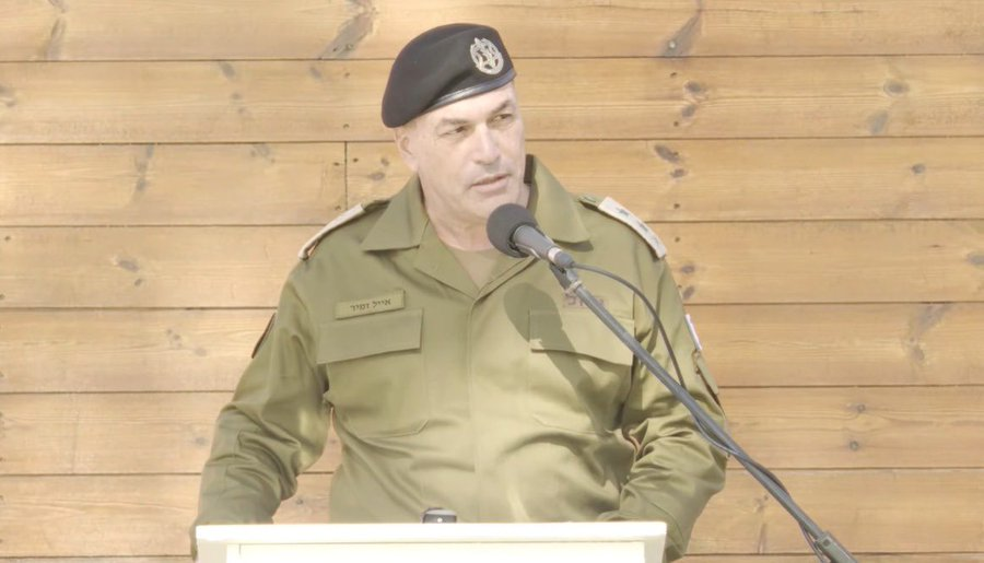 IDF stafchef luitenant-kolonel Eyal Zamir: "De oorlog heeft duidelijk gemaakt dat er geen vervanging is voor een manoeuvrerende divisie in vijandelijk gebied"