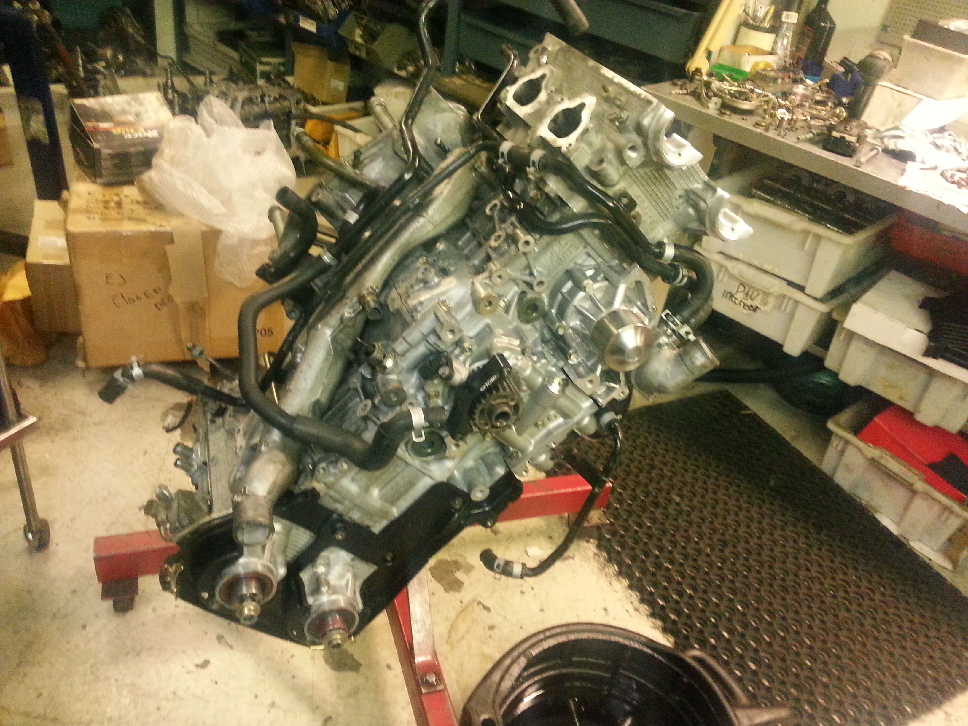 Pakke om motor / Bytte pakninger på motor.  Dette gjelder brukte motorer som bli