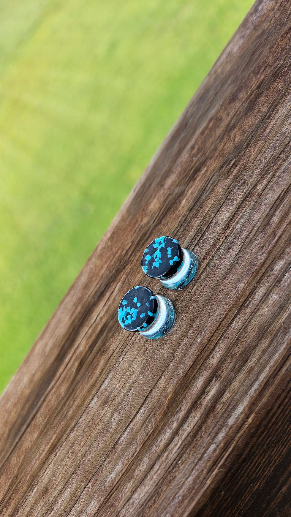 Thumbnail: Crushed Turquoise & Black Glass