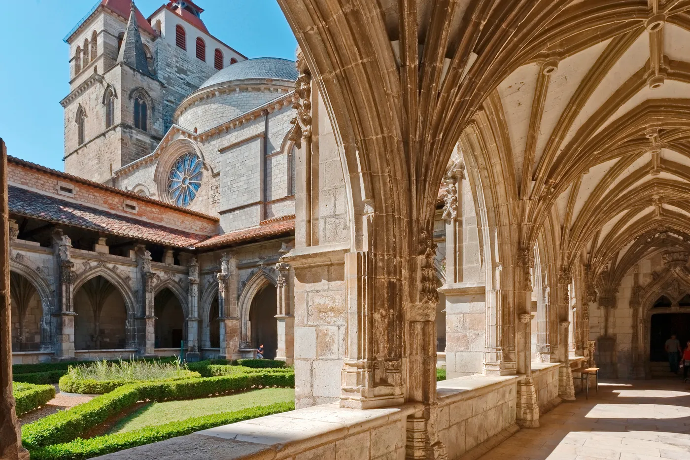 Cathedrale-Saint-Etienne-Cahors-cloitre