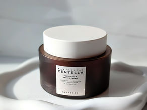 Skin1004's Madagascar Centella Probio-Cica Enrich Cream: A Comprehensive Review