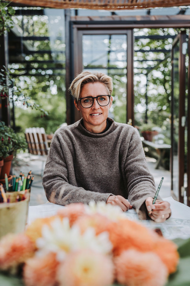 Online trädgårdskurs med 10 guidade lektioner som hjälper dig att designa, rita och utveckla din egen trädgård.