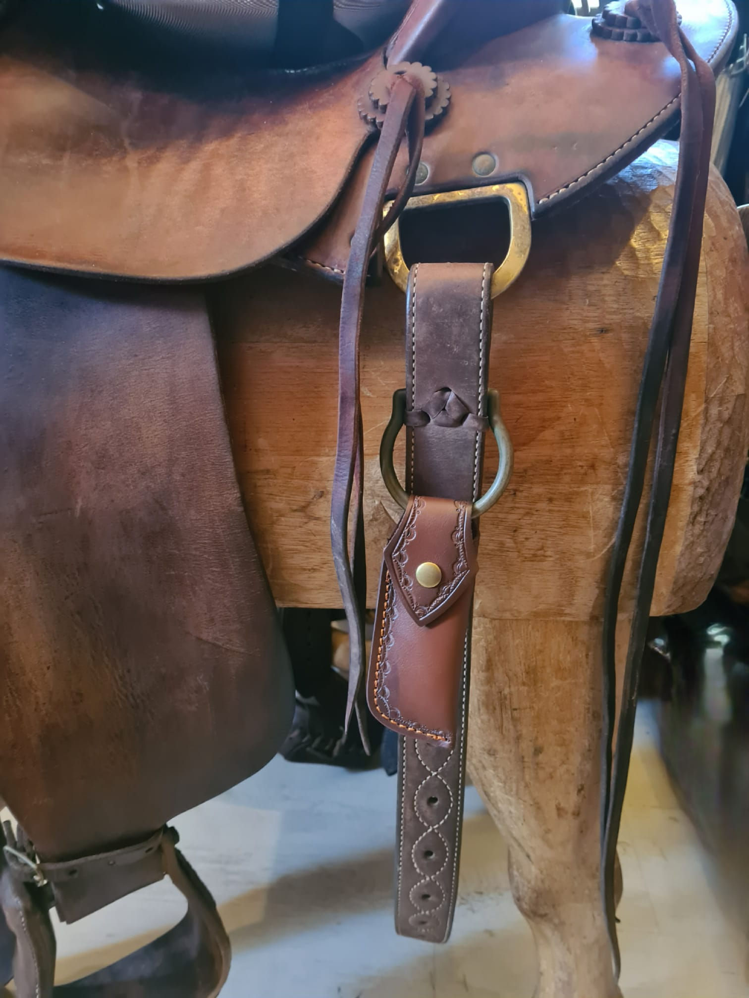 רתיק עור ללדרמן - נדן לאולר