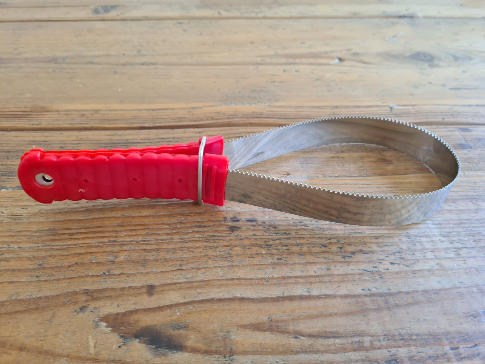 מגב מים מתכת ידיות פלסטיק - מגרדת בוץ -מוריד ומים - מסיר פרוות חורף