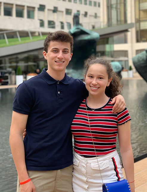 Facetune_28-06-2019-23-22-02.jpg