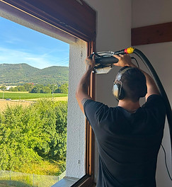 Fenster Demontage in Kappel.jpeg