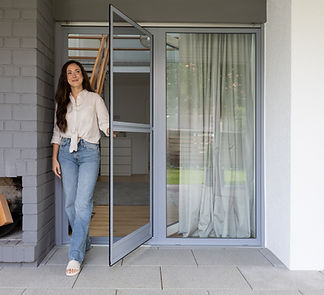 Pendeltüre Insekten aussen.jpg