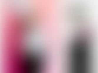 EPCOT Pop of Color: What to Wear at the Bubblegum Wall