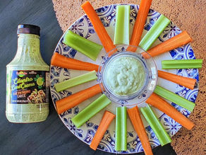 👩‍🍳 My new favorite Costco Find! This Don Pancho Cilantro Lime Crema from donpanchofoods
is delicious!