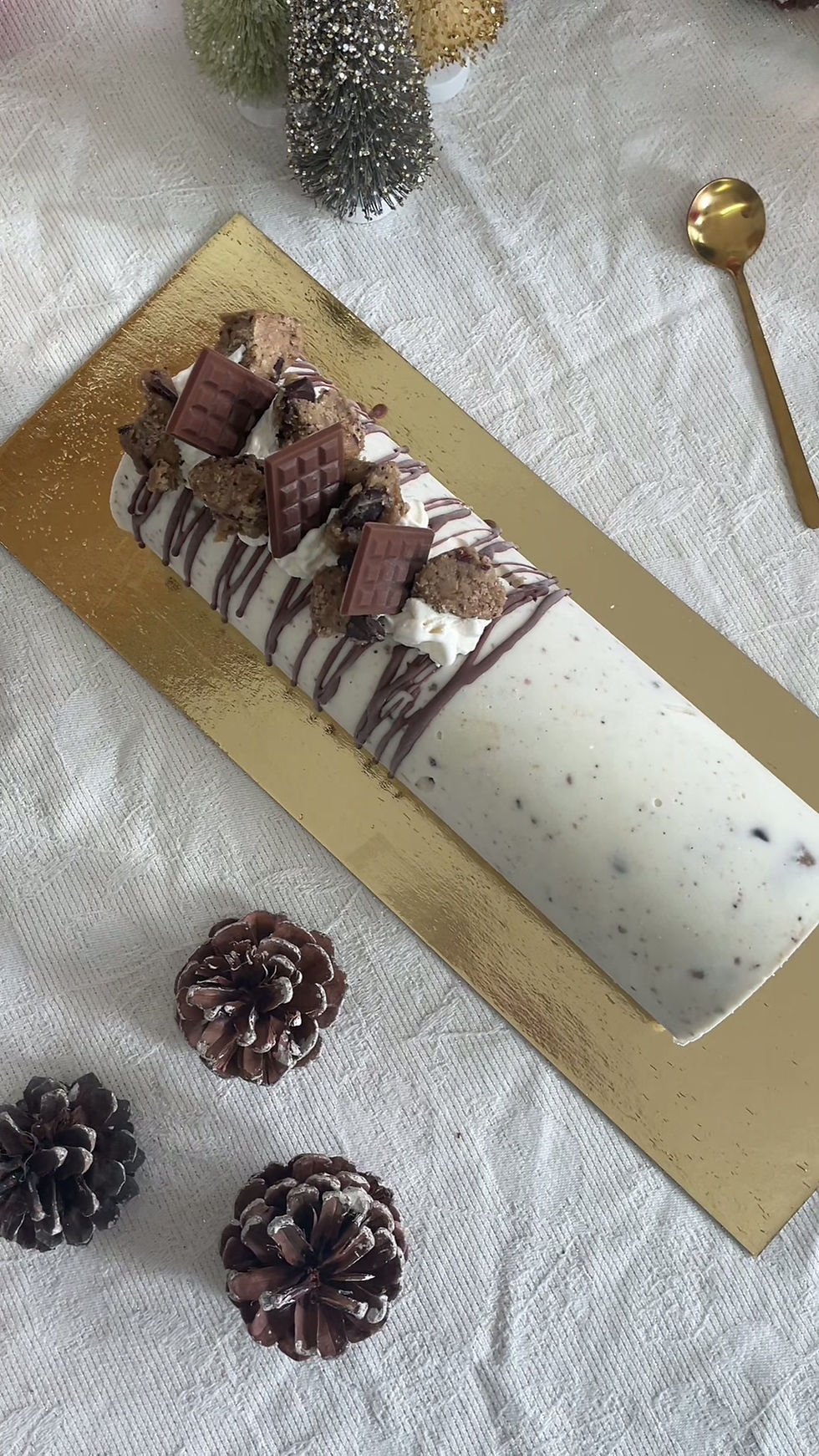 Miniature : Bûche Pâte à biscuit