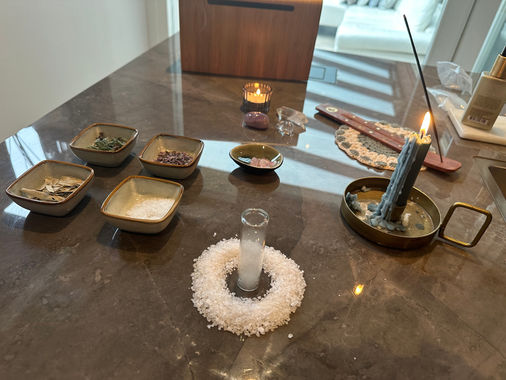 Mankind coach Mavie Michelle in Noordwijk is energetisch therapeut en spiritueel coach.