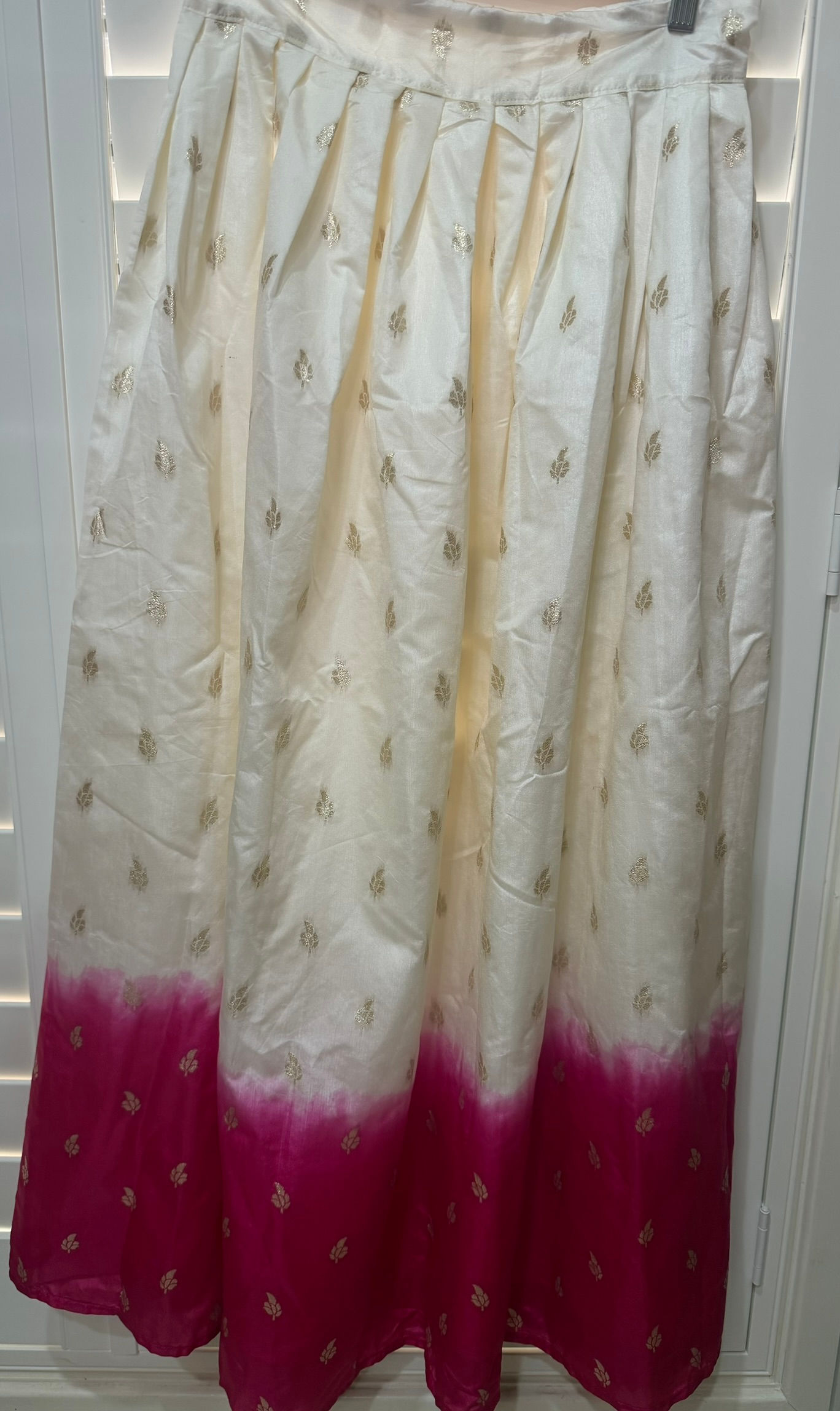 Pink and white silk skirt