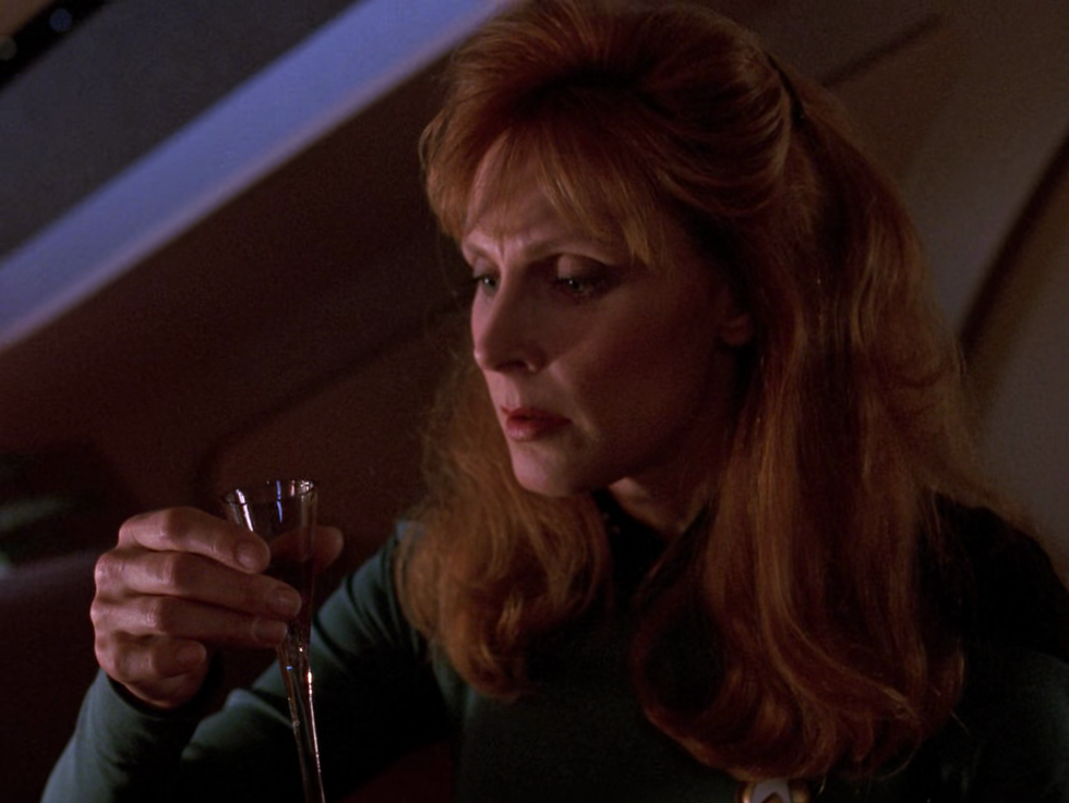 Star Trek: The Next Generation - Cause and Effect - Season 5 Episode 18