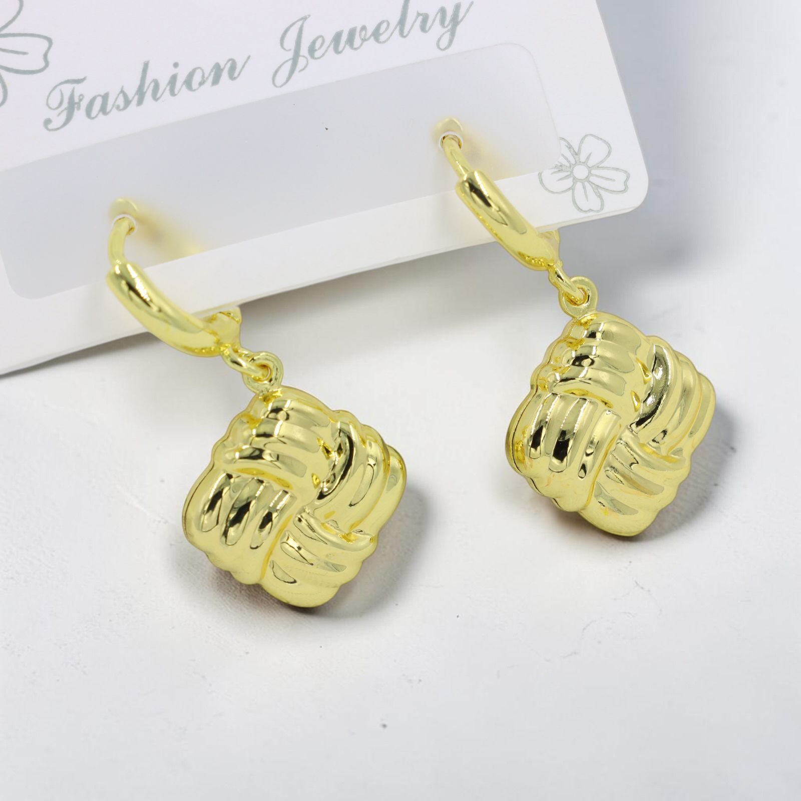 Aretes Acero Chapa Cuadro