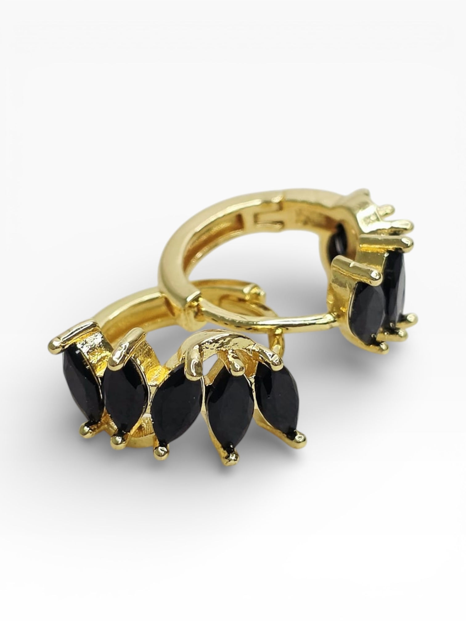 Aretes Piedra
