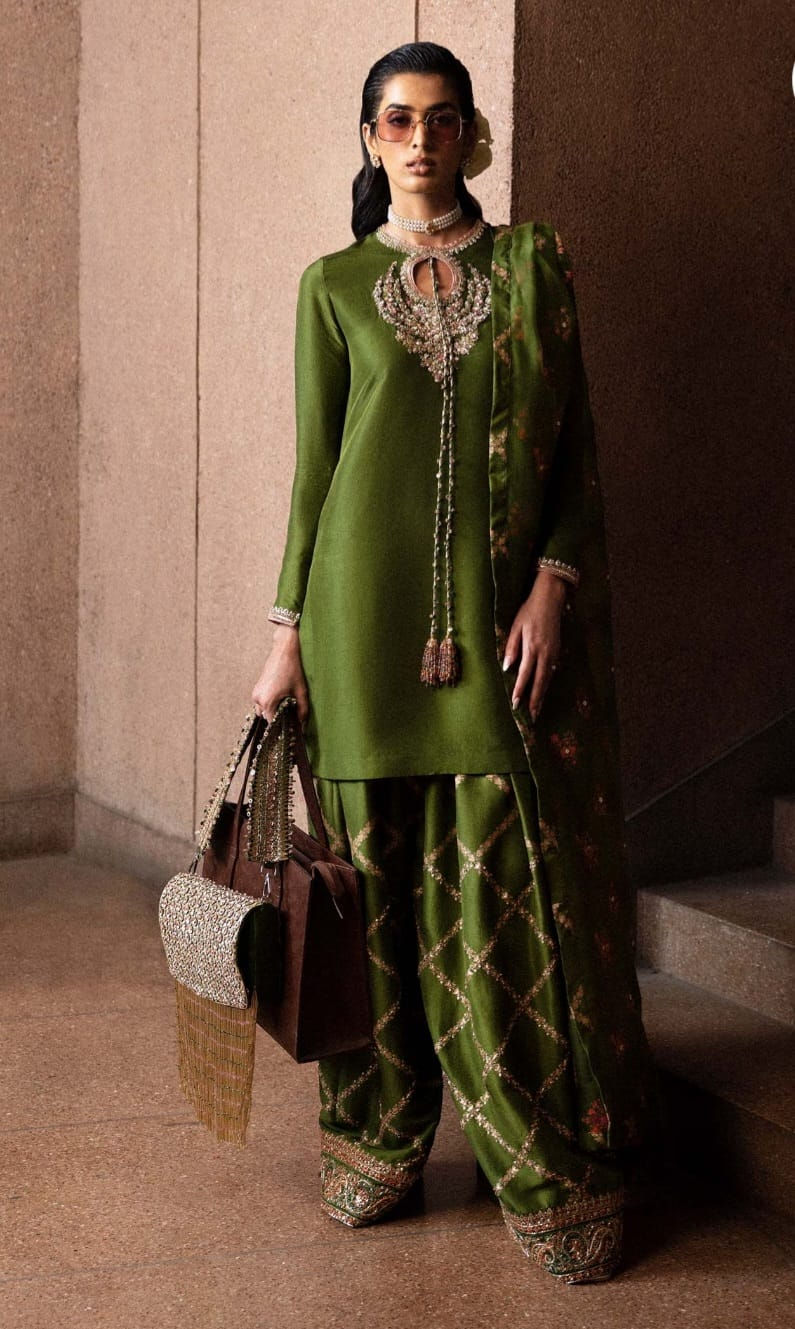 Thumbnail: Hussain Rehar party Wear Eid ul azha Hit Code Celeine
