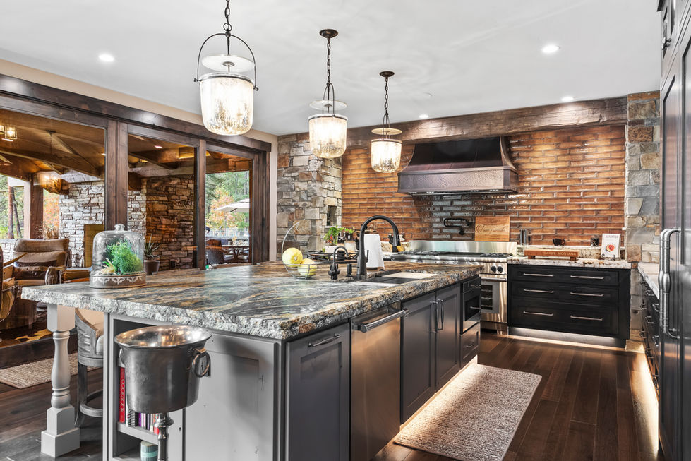 kitchen-custom-timber-stone-cabinetry-rustic-western-montana-backsplash