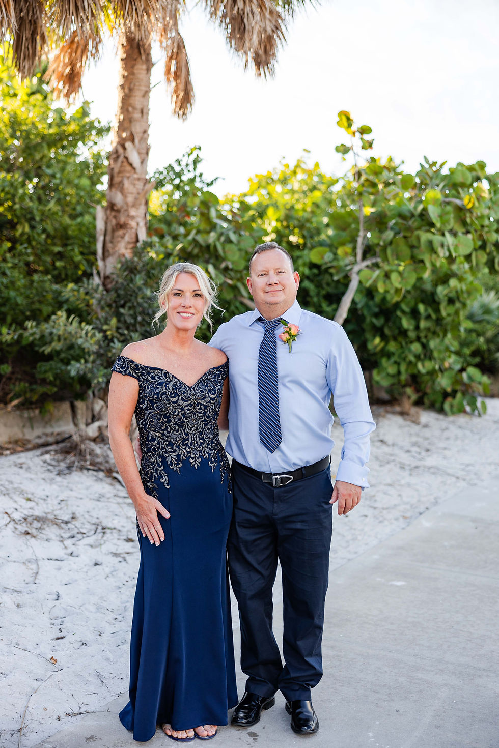 #lidobeach #lidofl #lido #floridaphotographer #floridawedding #floridabeachwedding #beachweddingflorida #elopement #beachelopement #floridaweddingphotos #sarasotaphotographer #sandpetalweddings #siestakeyweddings #floridaweddingphotos #floridaweddingphotographer #floridaelopementphotographer #sarasotaweddingphotographer #sarasotafl #sarasotaflorida #beachweddingdecor #beachweddingdress #beachweddingvibes #beachelopement