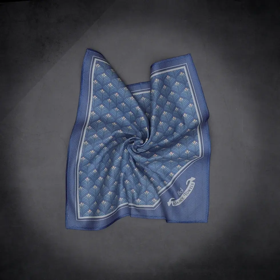 Miniature : Serviette pocket Manta Ray camaïeu de bleus Art Déco — BJ Dance Towels danse swing