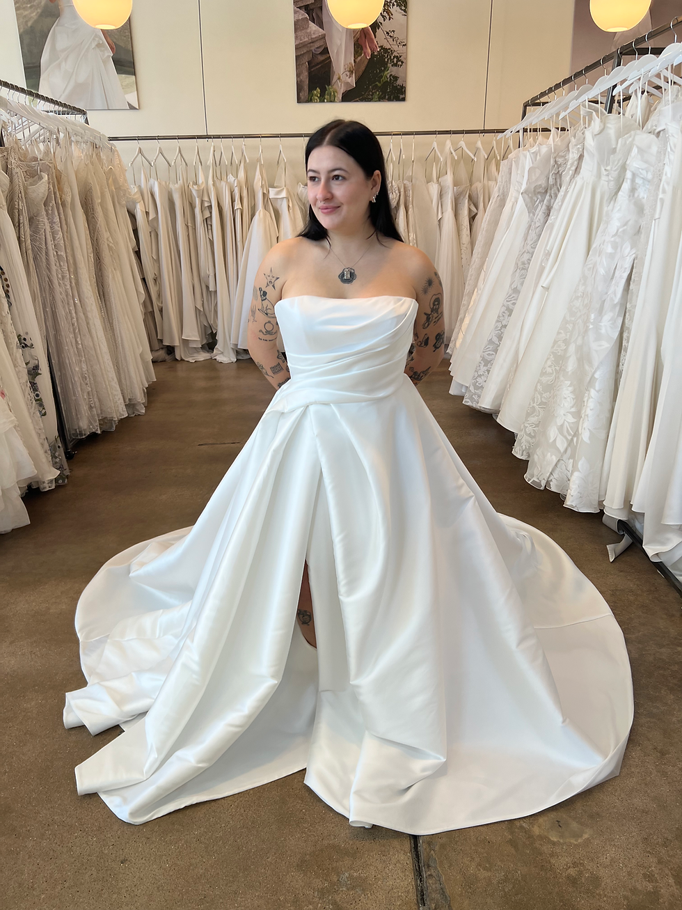Thumbnail: Vivianna by Mariana Hardwick