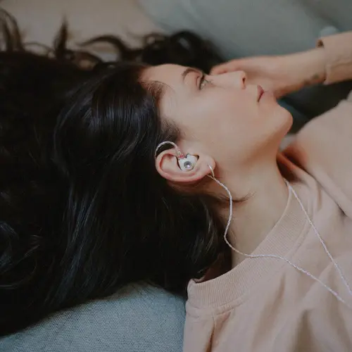 Thumbnail: Meze Alba | In-Ear Monitor