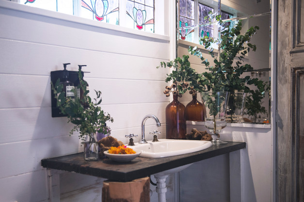 7 Tips For A Healthy Bathroom Prevent Mould And Improve Air Quality