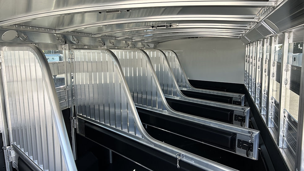 Thumbnail: 2026 4-Star Trailers 27' 6 Horse Slant Stock/Combo Gooseneck