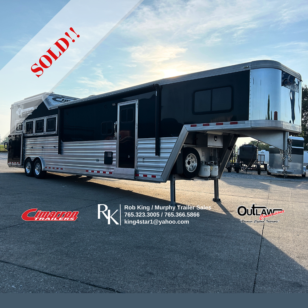 Thumbnail: 2020 Cimarron Trailers 33' 4H Side Load  / 13'6" LQ
